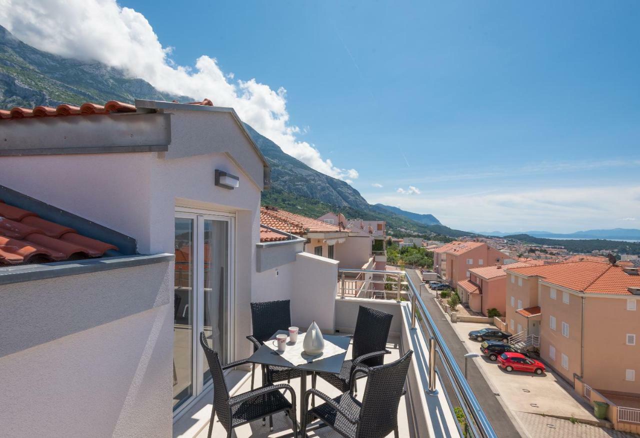 Apartmani Vujcic Makarska Exterior photo